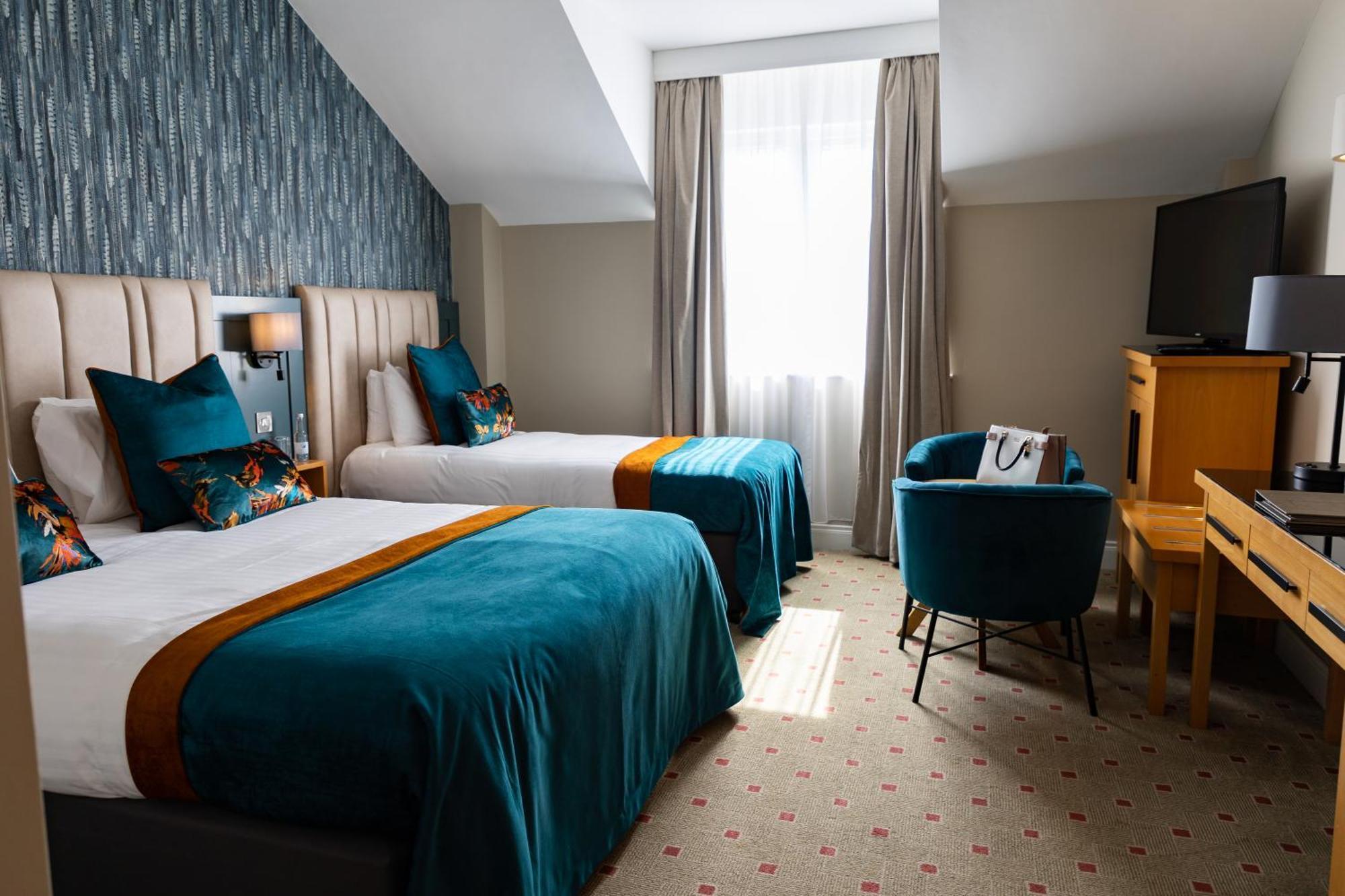 Lahinch Coast Hotel And Suites ภายนอก รูปภาพ